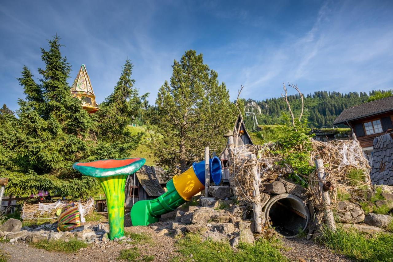 The Swiss Paradise 2 Apartment With Garden, Whirlpool, And Mountain Panorama Wirzweli Eksteriør billede