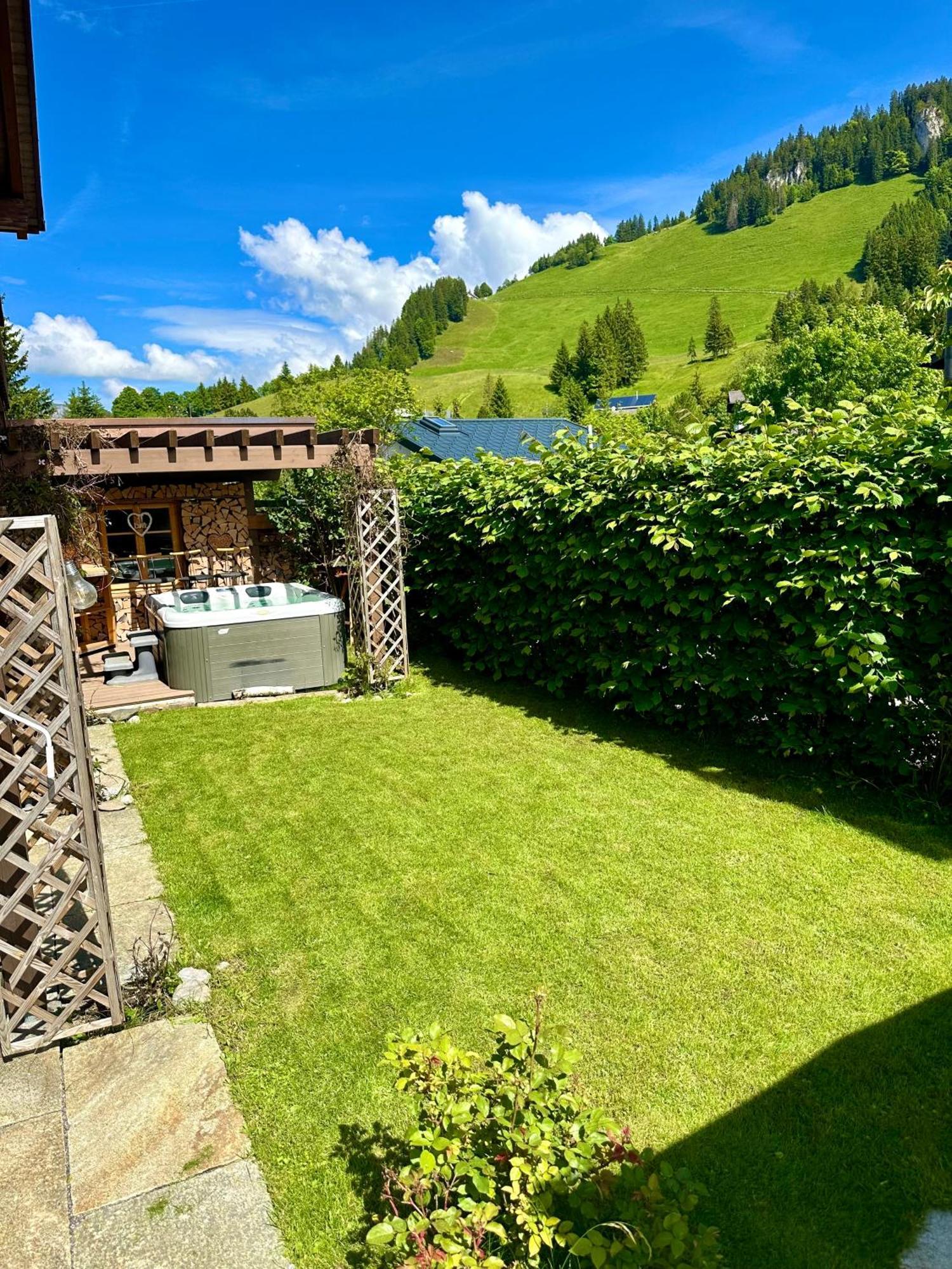 The Swiss Paradise 2 Apartment With Garden, Whirlpool, And Mountain Panorama Wirzweli Eksteriør billede